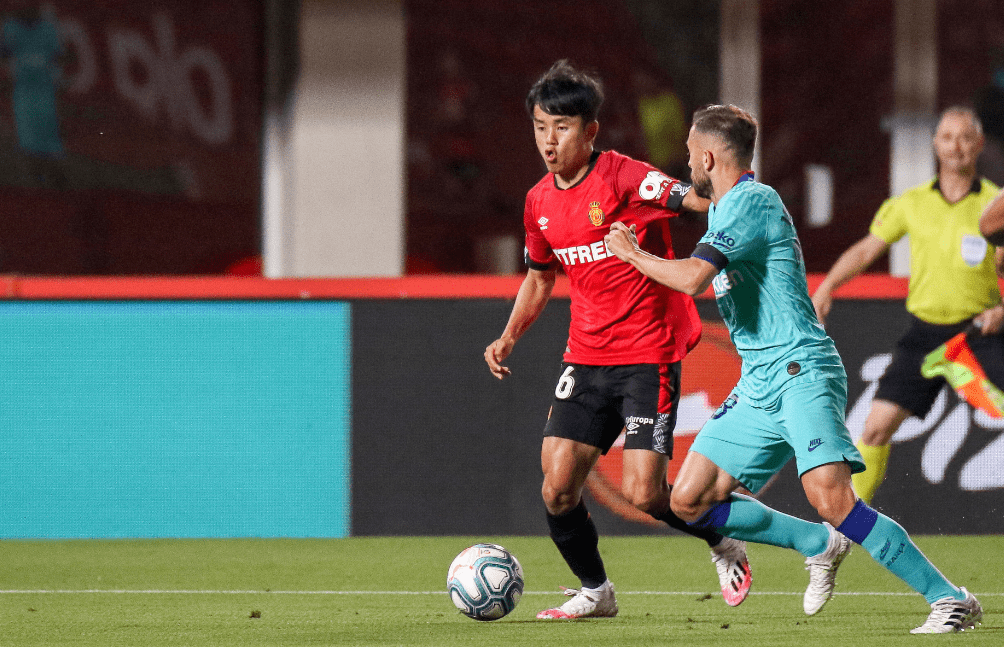 J9-梅西在FPX比赛中势不可挡，突破纪录引发热议！的简单介绍